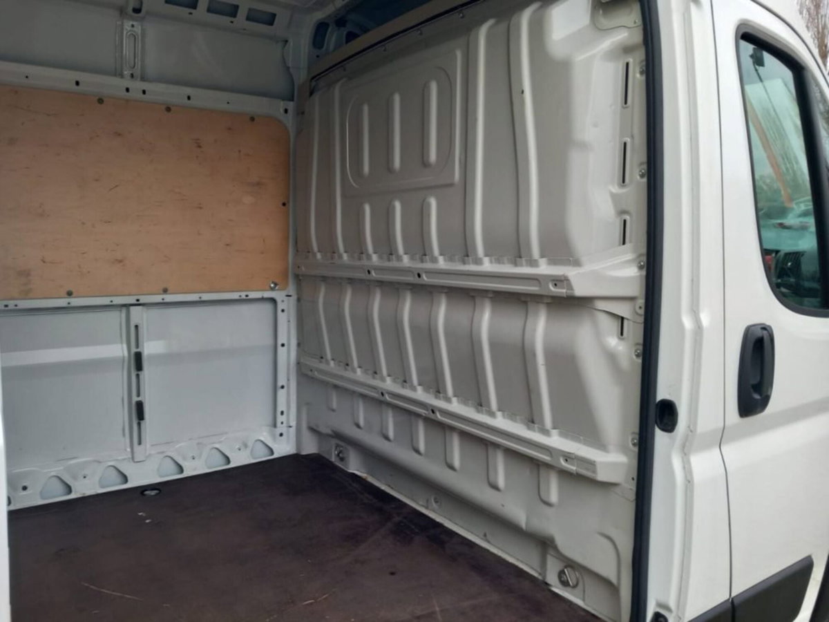 Peugeot Boxer Furgone 335 2.2 BlueHDi 165 S&S PLM-TM-DC Furgone (8)