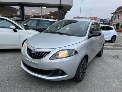 Lancia Ypsilon 1.0 FireFly 5 porte S&S Hybrid Ecochic Gold usata
