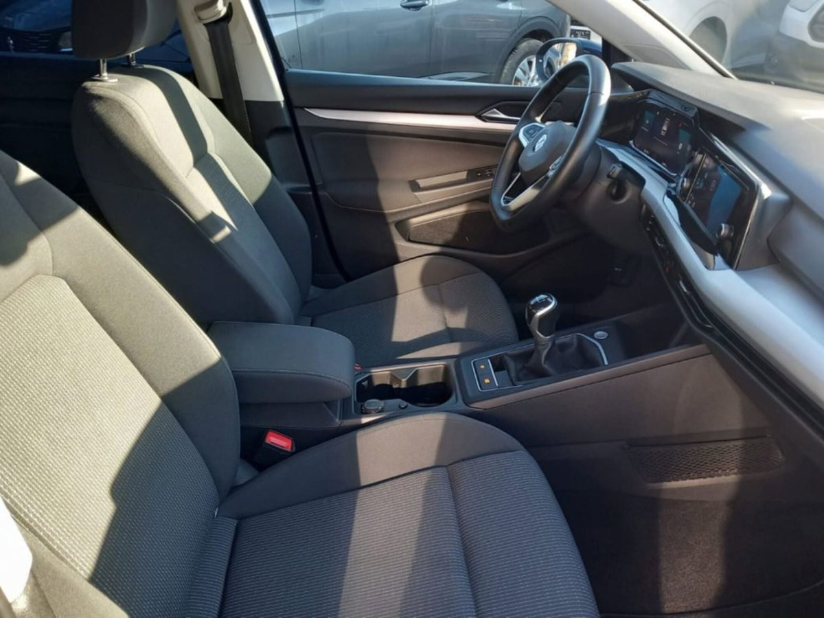 Volkswagen Golf 1.0 TSI EVO Life (14)