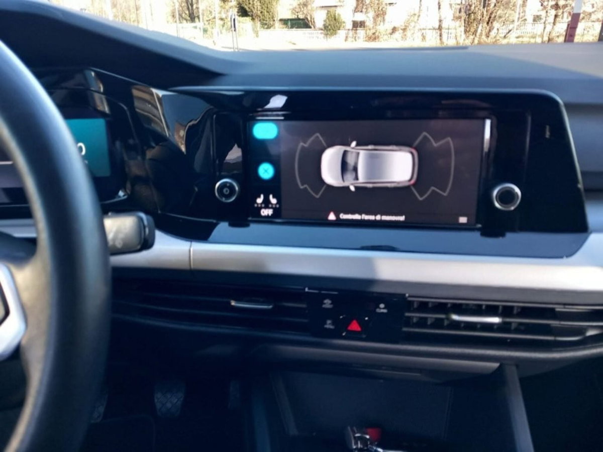 Volkswagen Golf 1.0 TSI EVO Life (18)