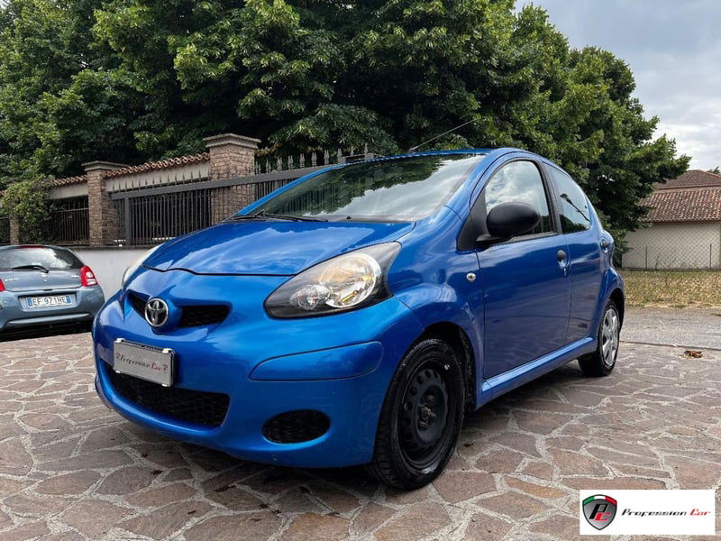 Toyota Aygo 1.0 VVT-i 69 CV 5 porte x-pure