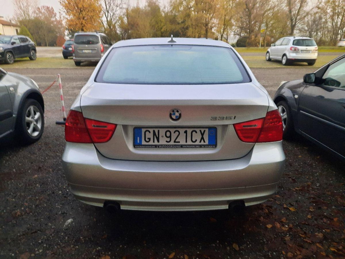 BMW Serie 3 335i cat xDrive Eletta (5)