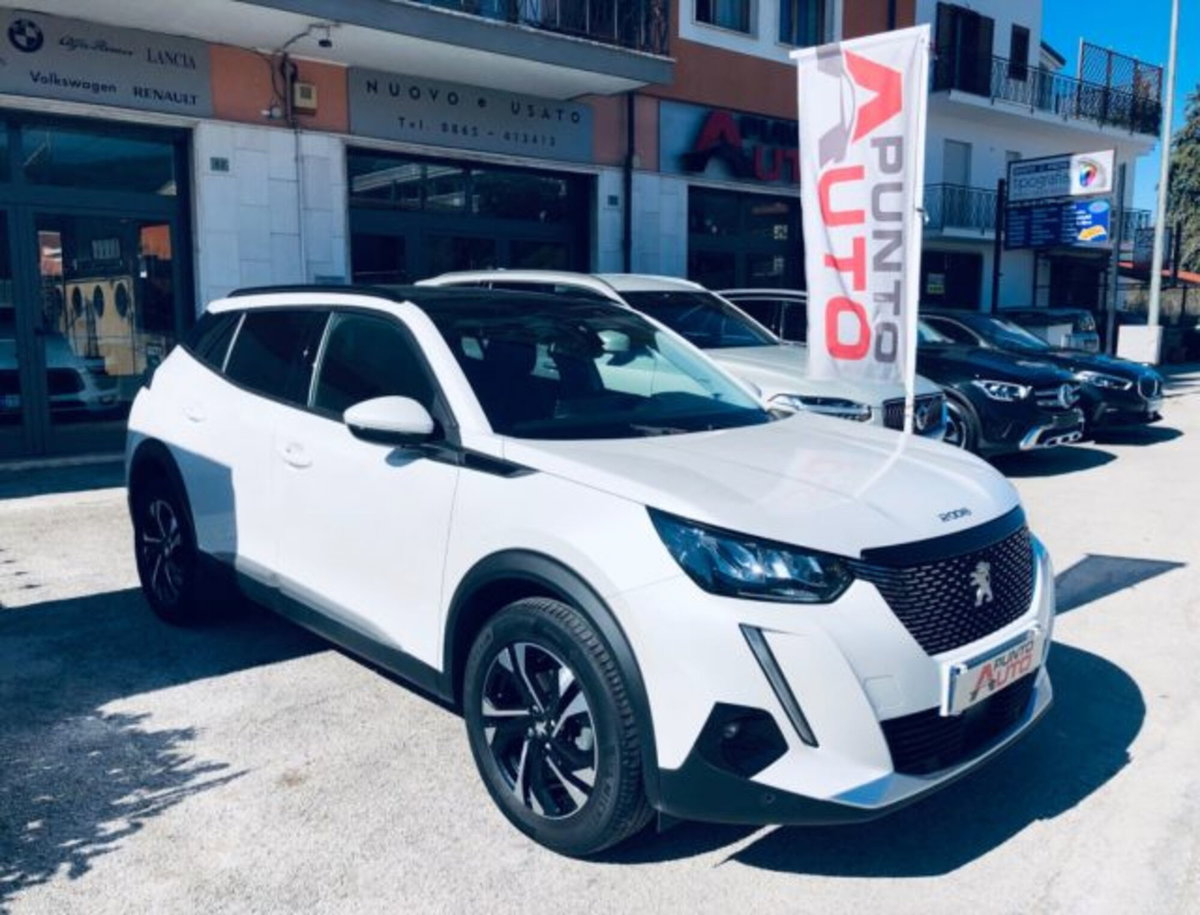 Peugeot 2008 BlueHDi 100 S&S Allure Navi Pack
