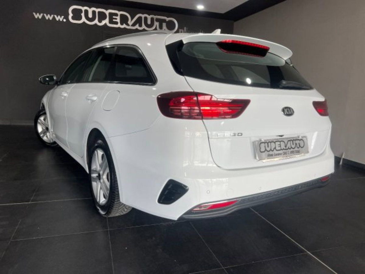 Kia Ceed Sport Wagon 1.6 CRDi 115 CV SW Business Class (4)