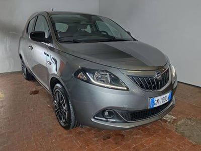 Lancia Ypsilon 1.0 FireFly 5 porte S&S Hybrid Gold Plus usata
