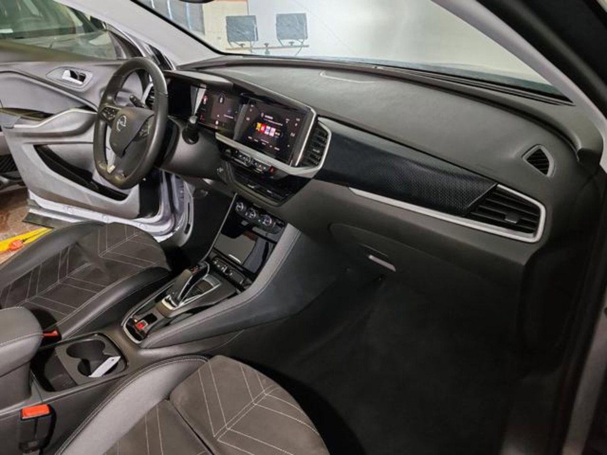 Opel Grandland 1.5 ecotec Ultimate s&s 130cv at8 (12)
