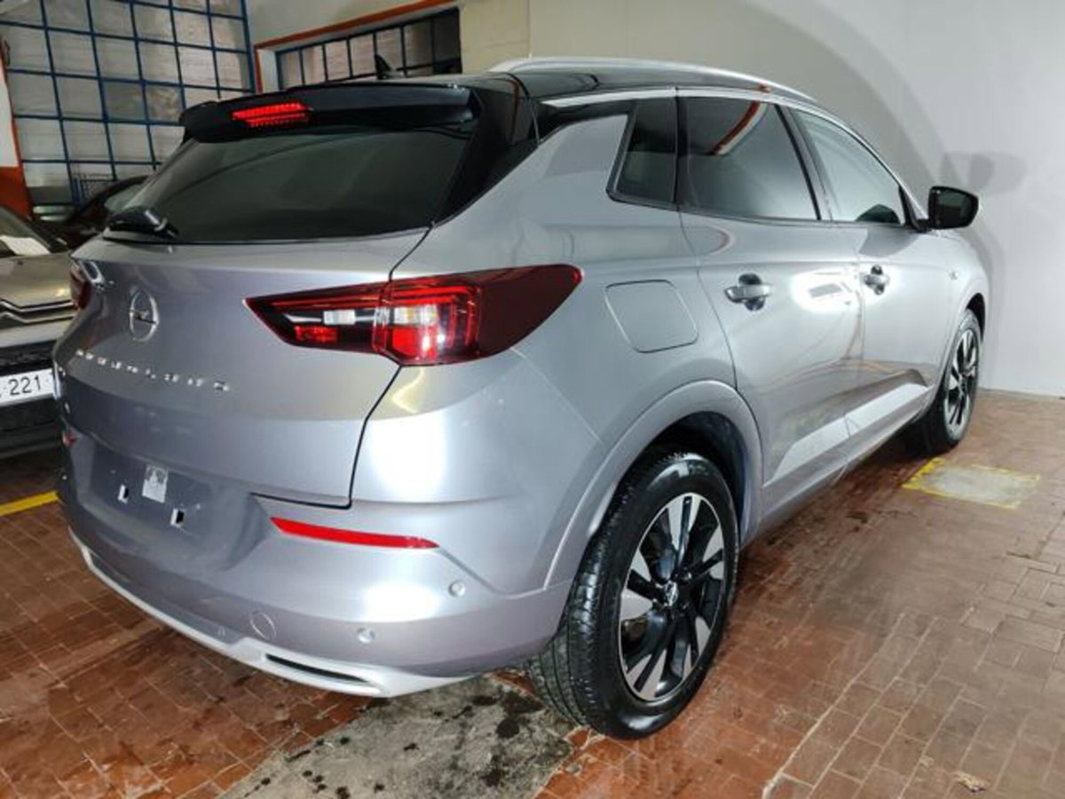 Opel Grandland 1.5 ecotec Ultimate s&s 130cv at8 (6)