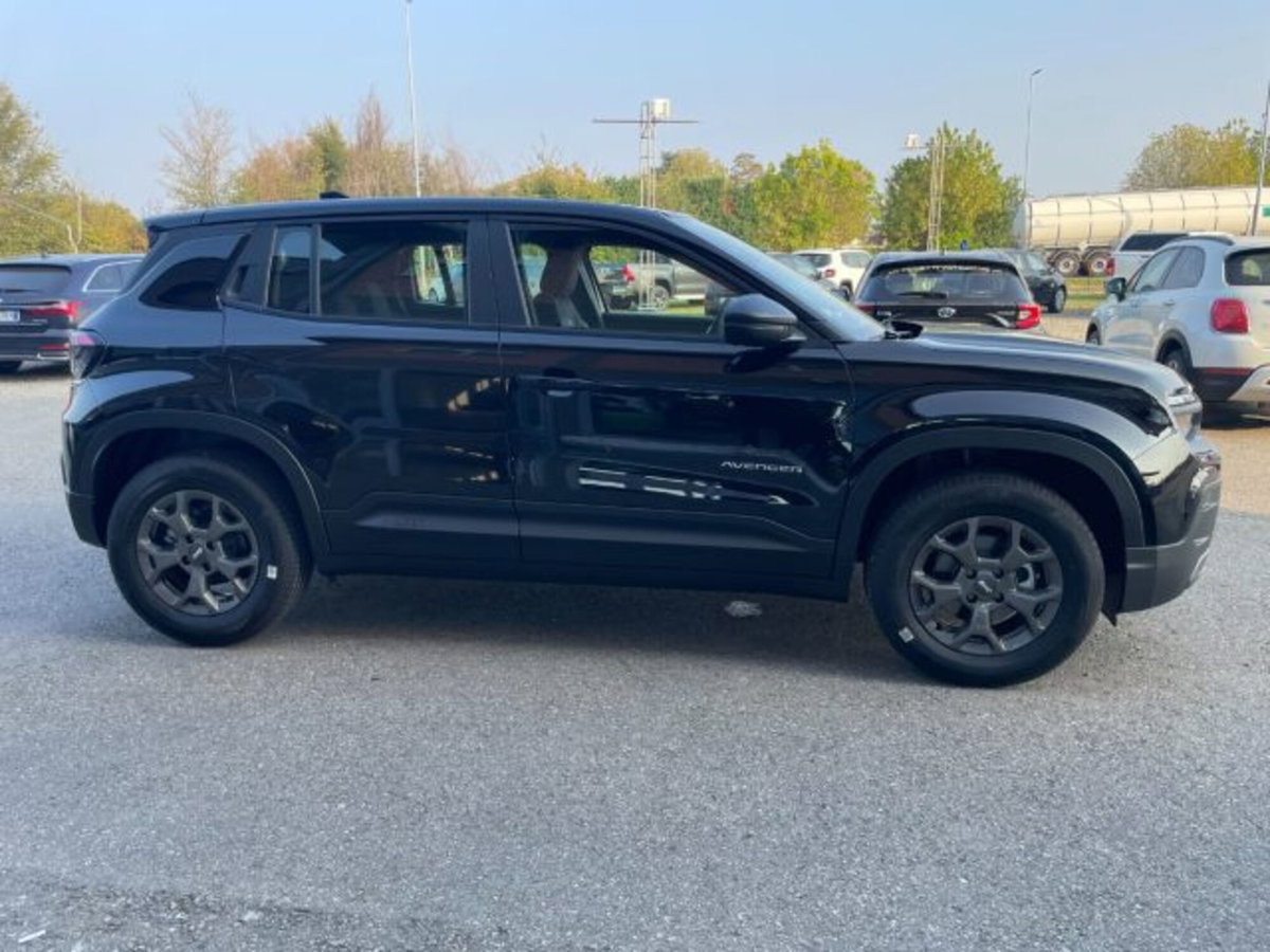 Jeep Avenger 1.2 turbo Altitude fwd 100cv (5)