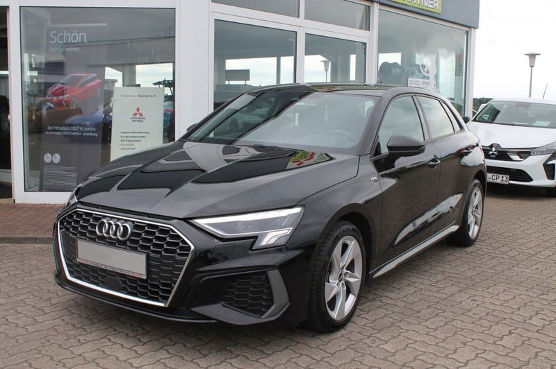 Audi A3 Sportback 30 TFSI S line edition