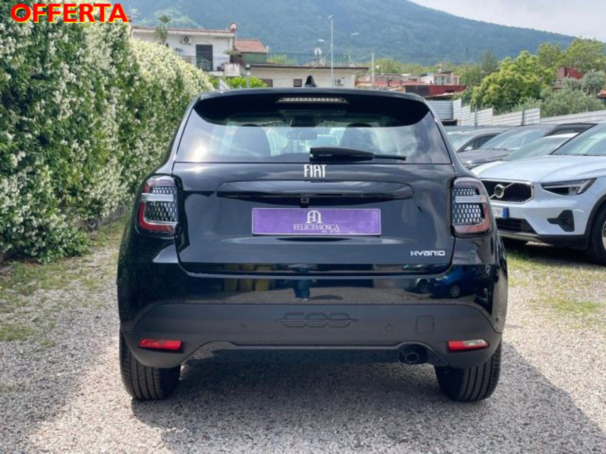 Fiat 600 1.2 hybrid 110cv auto (3)