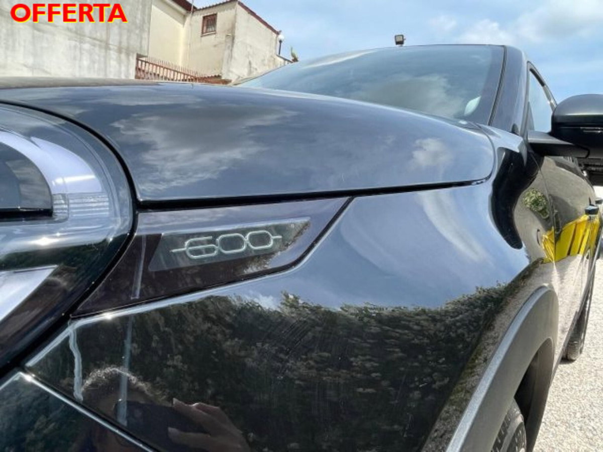 Fiat 600 1.2 hybrid 110cv auto (8)