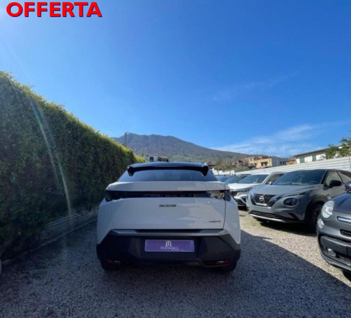 Peugeot 3008 1.2 hybrid Allure Business 145cv e-dcs6 (13)