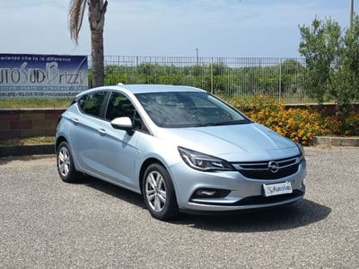 Opel Astra 1.6 CDTi 5 porte usata