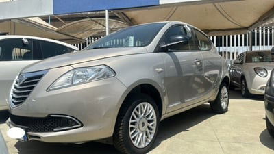 Lancia Ypsilon 0.9 TwinAir 85 CV 5 porte S&S DFN Gold usata
