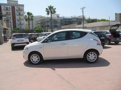 Lancia Ypsilon 1.2 69 CV 5 porte Gold usata