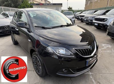 Lancia Ypsilon 1.0 FireFly 5 porte S&S Hybrid Ecochic Gold usata