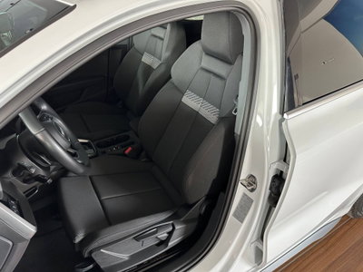 Audi A3 Sportback 35 TDI S tronic S line edition (14)