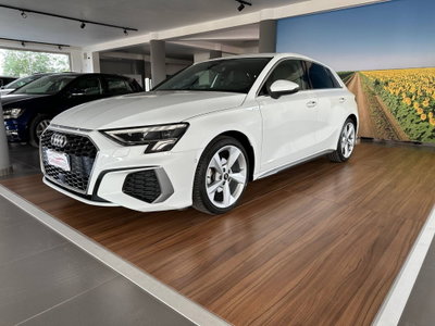 Audi A3 Sportback 35 TDI S tronic S line edition (2)