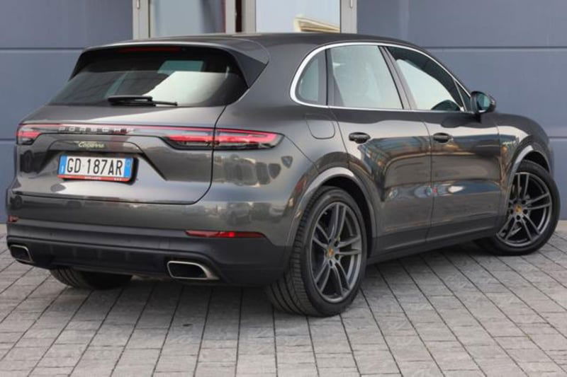 Porsche Cayenne Coupé 3.0 V6