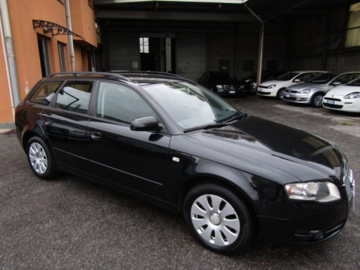 Audi A4 Avant 2.0 16V TDI multitronic (3)