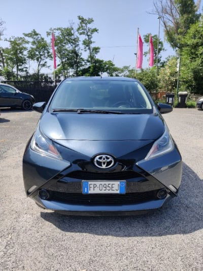 Toyota Aygo 1.0 VVT-i 69 CV 5 porte x-cool TSS MMT usata