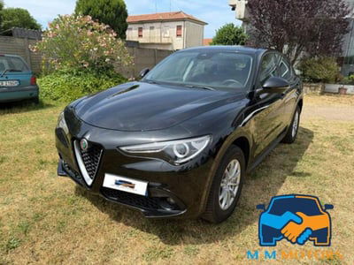Alfa Romeo Stelvio Stelvio 2.2 Turbodiesel 180 CV AT8 Q4 Business usata