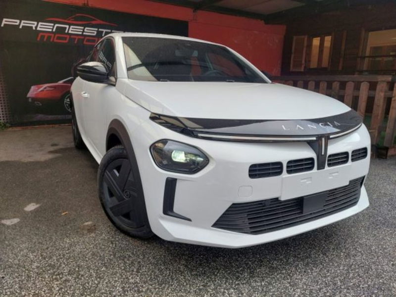 Lancia Ypsilon 1.2 mhev Edizione Cassina e-dct