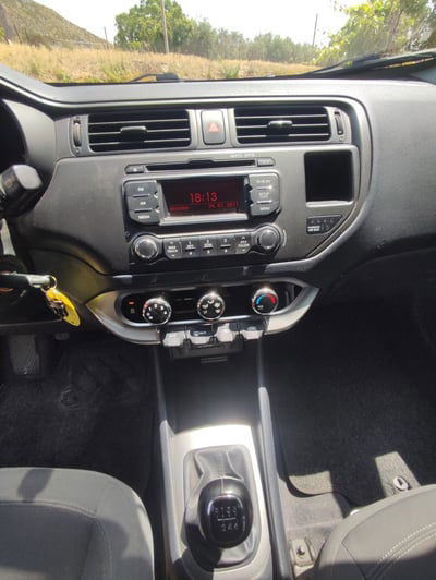 Kia Rio 1.1 CRDi WGT 5p. LX usata