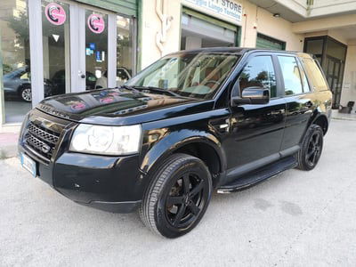 Land Rover Freelander 2.2 TD4 S.W. SE usata
