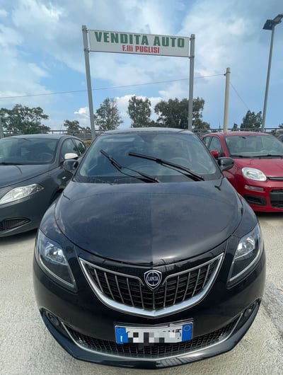 Lancia Ypsilon 1.2 69 CV 5 porte GPL Alberta Ferretti nuova