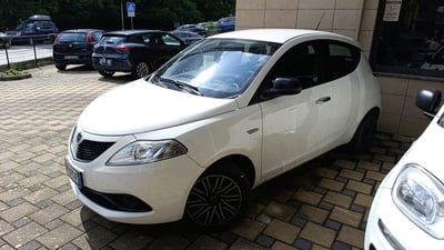Lancia Ypsilon 1.2 69 CV 5 porte Gold usata