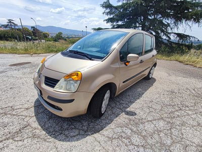 Renault Modus 1.2 16V Saint Tropez usata