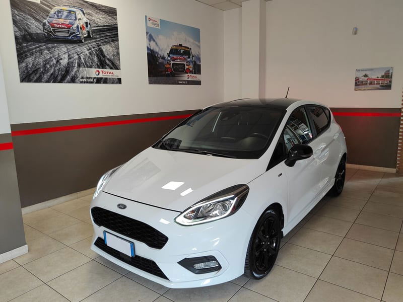 Ford Fiesta 1.5 TDCi 5 porte ST-Line