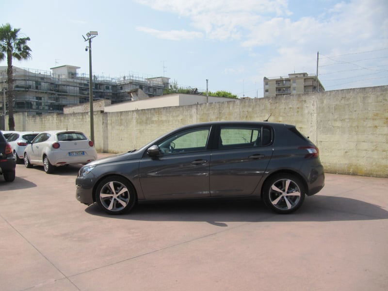 Peugeot 308 BlueHDi 100 S&S Active