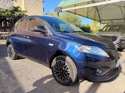 Lancia Ypsilon 1.2 69 CV 5 porte GPL Ecochic Gold usata