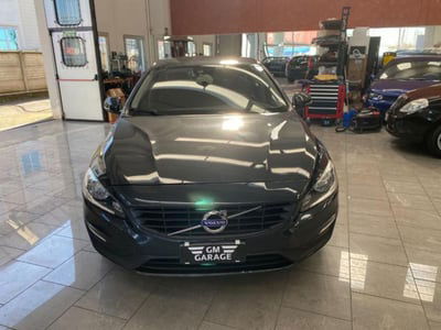 Volvo V60 D2 Geartronic Kinetic usata