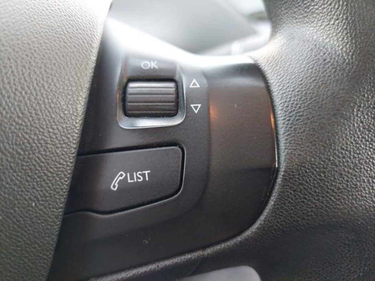 Peugeot 208 68 5 porte Active (6)