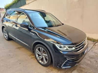 Volkswagen Tiguan 2.0 TDI 150 CV SCR DSG 4MOTION R-Line usata