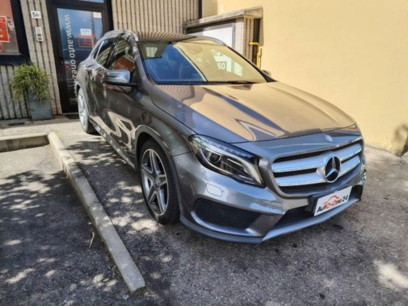 Mercedes-Benz GLA SUV 220 CDI Automatic 4Matic Premium