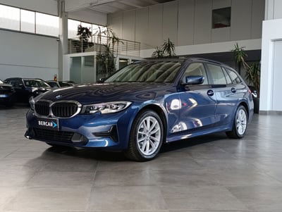 BMW Serie 3 Touring 320d 48V  Business Advantage usata