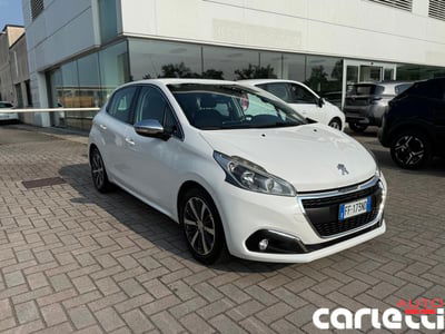 Peugeot 208 VTi 82 CV 5 porte Allure usata