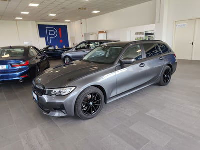 BMW Serie 3 Touring 318d  mhev 48V auto usata