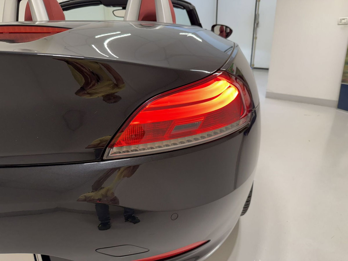 BMW Z4 Cabrio Z4 sDrive18i (20)