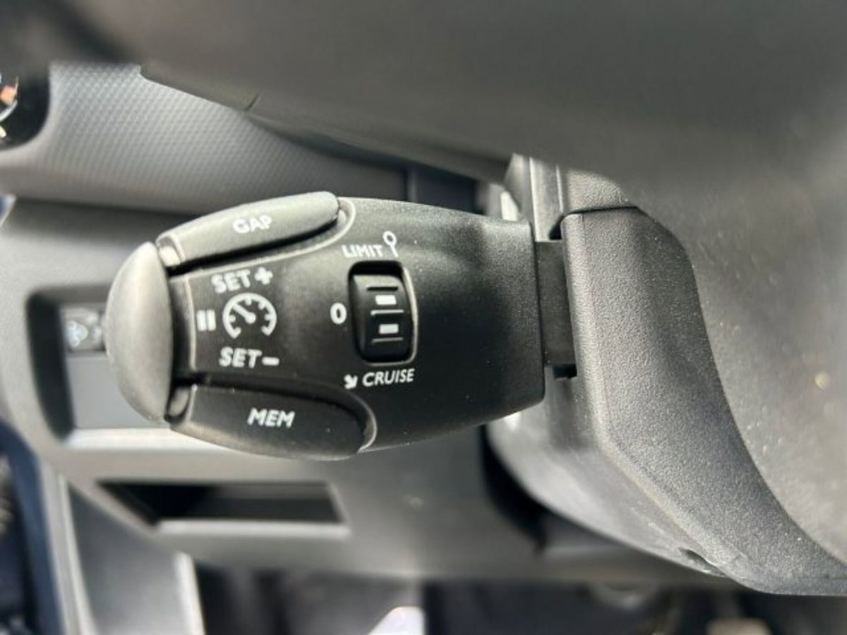 Citroen C5 Aircross Aircross PureTech 130 S&S EAT8 Shine Pack (15)