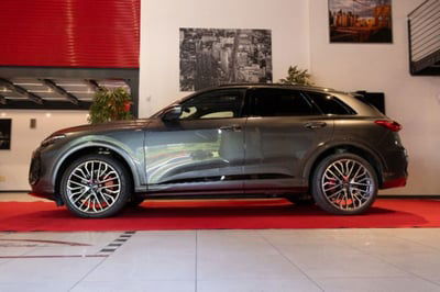 Audi Q5 40 2.0 tdi mhev 12V S line quattro s-tronic nuova