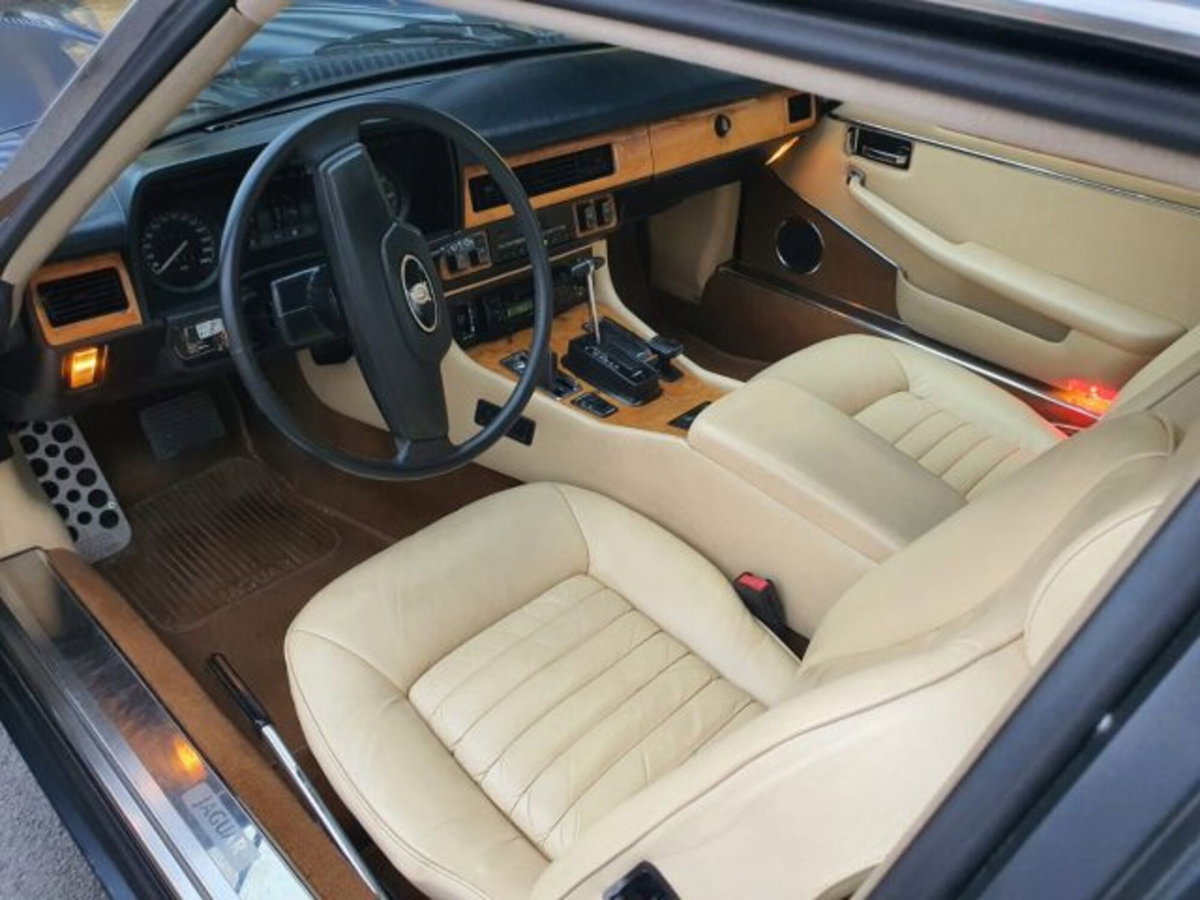 Jaguar XJS 4.0 cat Coupé (15)