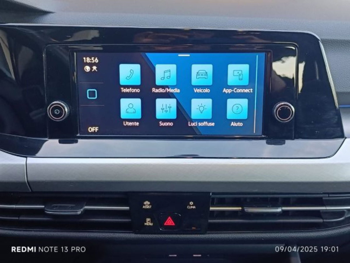 Volkswagen Golf Variant 1.0 eTSI EVO DSG Life (10)