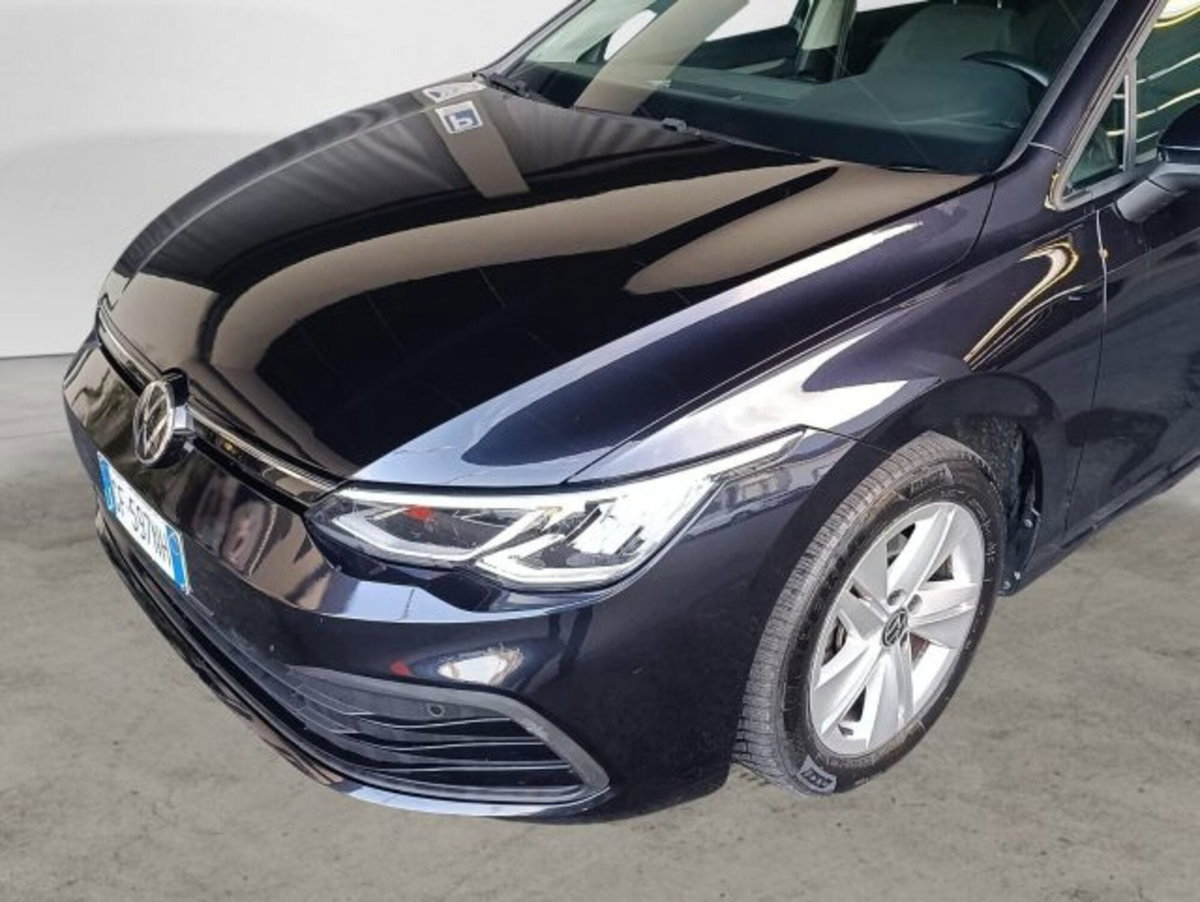 Volkswagen Golf Variant 1.0 eTSI EVO DSG Life (6)
