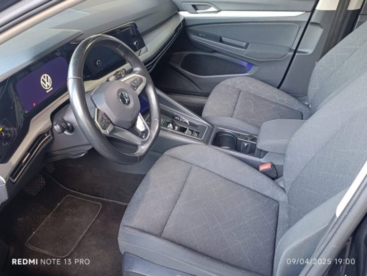 Volkswagen Golf Variant 1.0 eTSI EVO DSG Life (9)