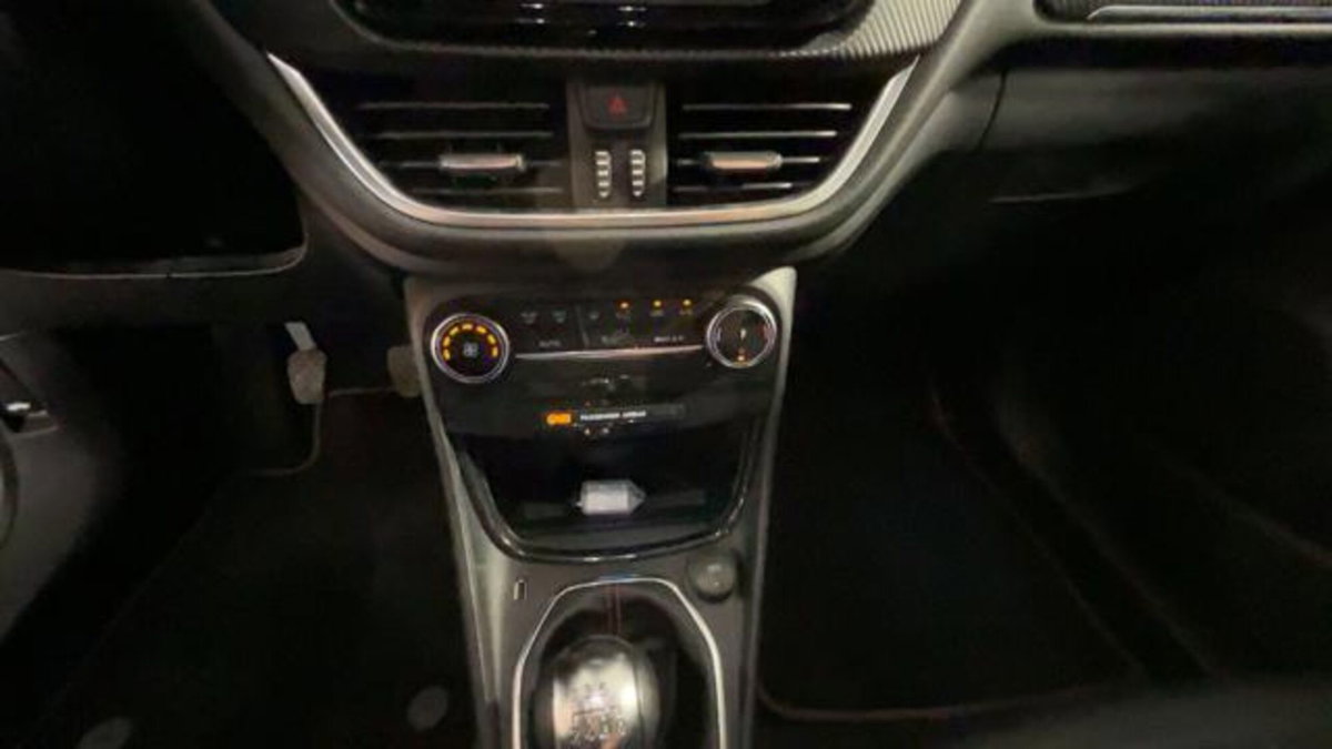 Ford Puma 1.0 EcoBoost Hybrid 125 CV S&S aut. ST-Line X (11)
